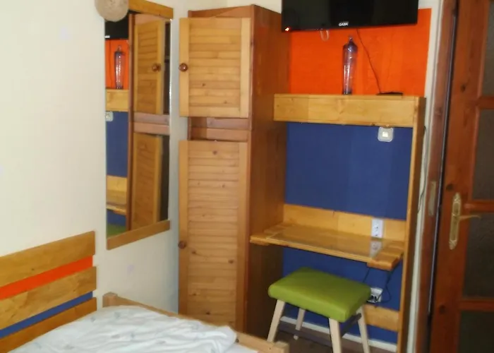 Vali Vendeghaz Bed & Breakfast